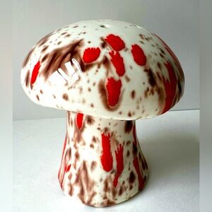 Vintage Mushroom Shaker